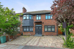 3, Foster Road, London W3 7AL