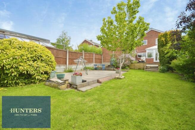 REAR GARDEN 02.jpg