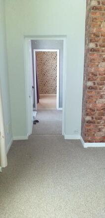 1 bed Apartment to rent Image 3