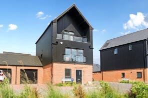21, Granadiers Road, Winchester SO22 6GU