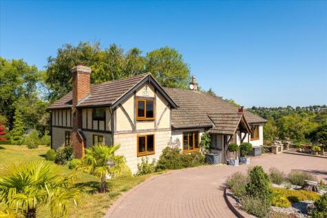 Paynesfield Road, Tatsfield, Westerham, Surrey TN16