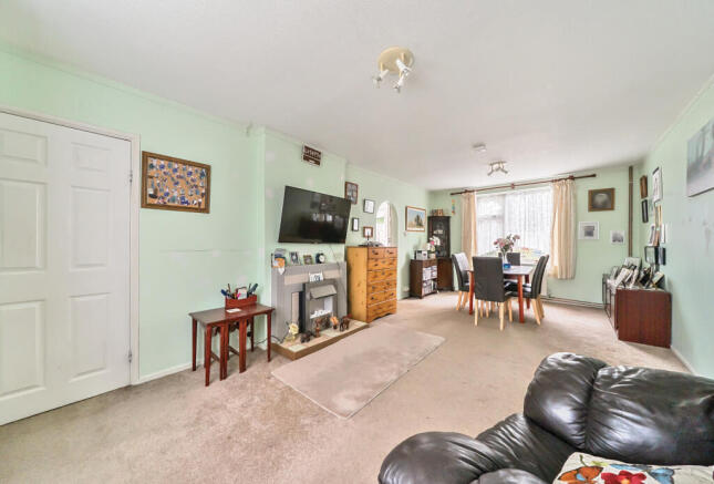 1328326-7-68824a5...