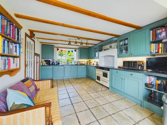 Kitchen 1
