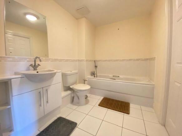 Spiro Bathroom