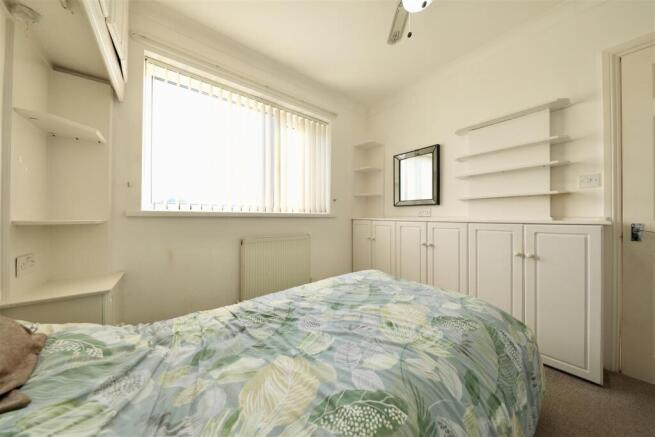 3 bed Semi-Detached for sale Image 12