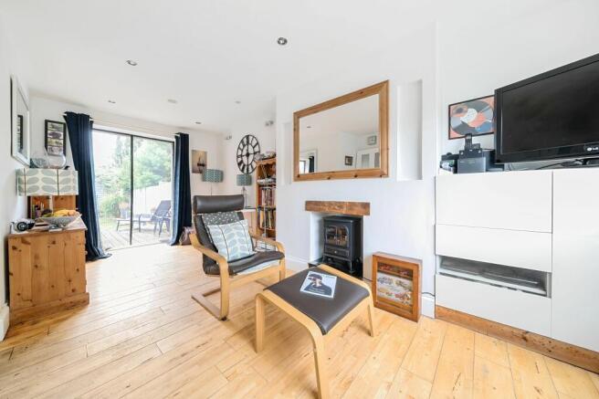 Living Room/Dining Room (1)