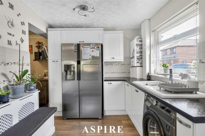 Brook Close, Rochford photo 5