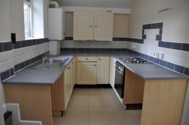 KITCHEN.JPG