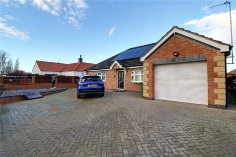 Thorne Road, Sandtoft, DN8