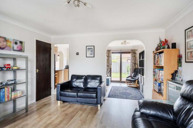 1439983-29-69d8f8...