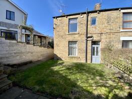 26, The Combs, Thornhill, Dewsbury WF12 0LQ