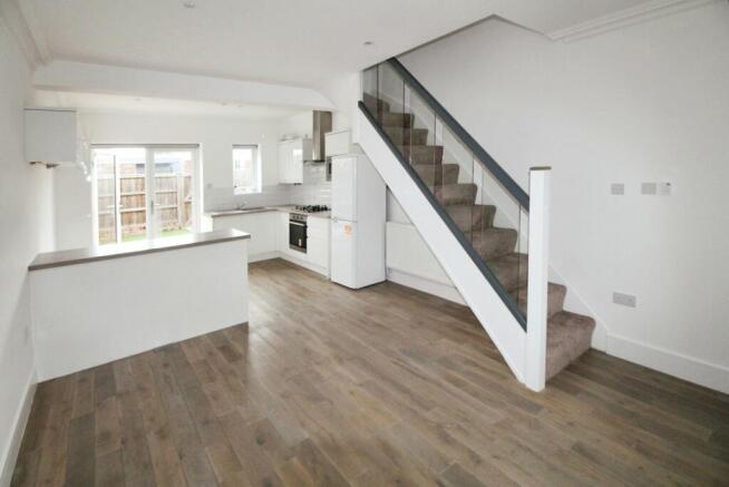Kitchen/ Living Room