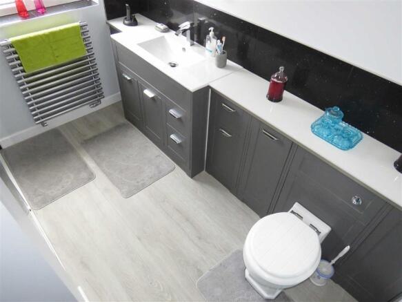 En-suite shower room