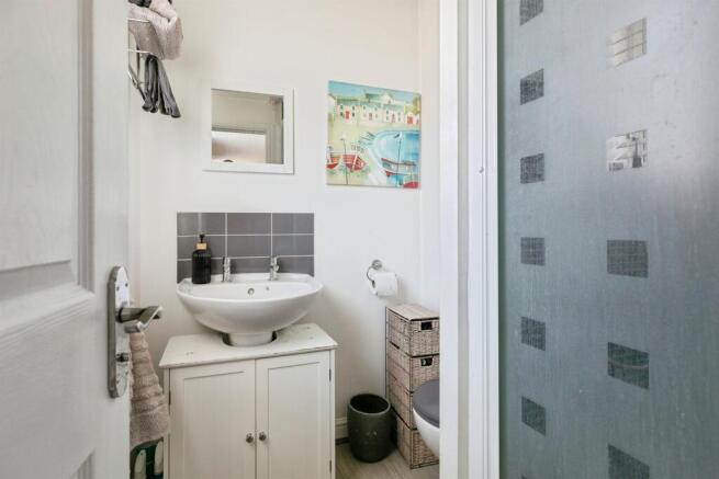 3 bed Detached for sale Image 12