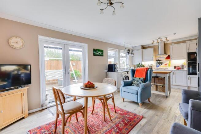 Porthamal Road, Rhiwbina, Cardiff photo 4