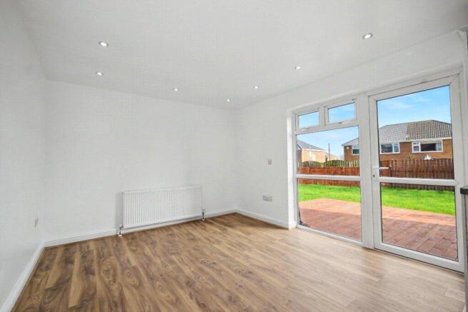 3 bed Terraced for sale Image 4