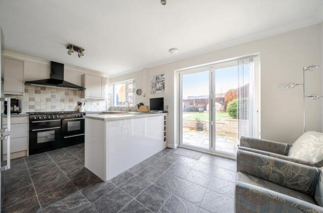 1400829-14-696a13...