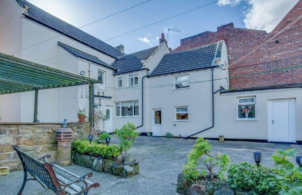 3 bed Cottage for sale Image 4
