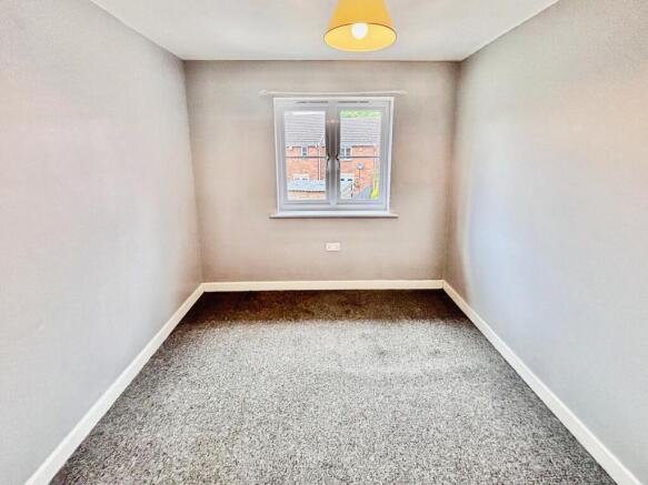 3 bed Semi-Detached for sale Image 7