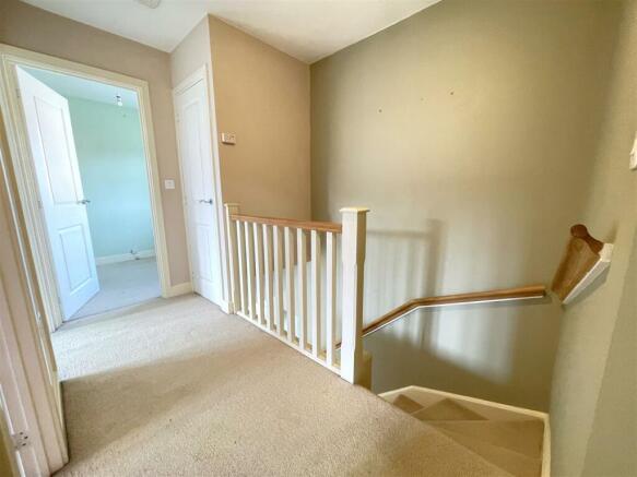 FIRST FLOOR LANDING