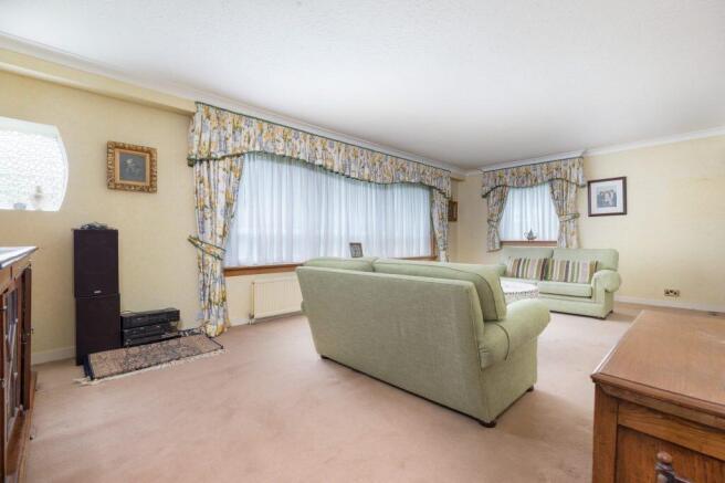 Douglas Court, Douglas Drive, Newton Mearns photo 4