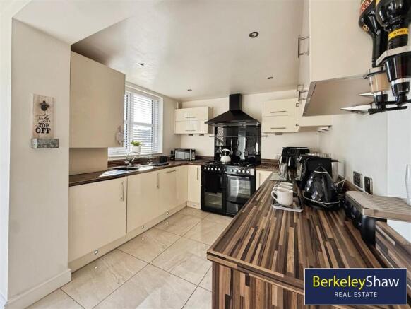 Open-Plan Kitchen/Diner