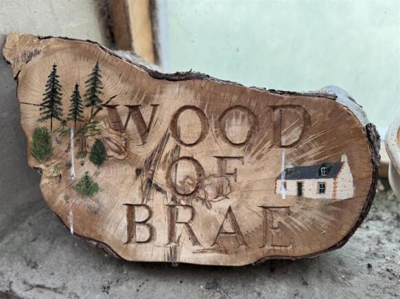 Wood of Brae sign.JPG