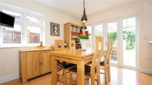 Breakfast Room