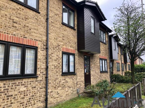 1 Bedroom Ground Floor Flat
