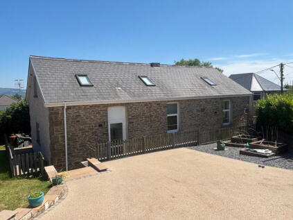 Rhiw Road, Rhiwfawr, Swansea, SA9 2RF