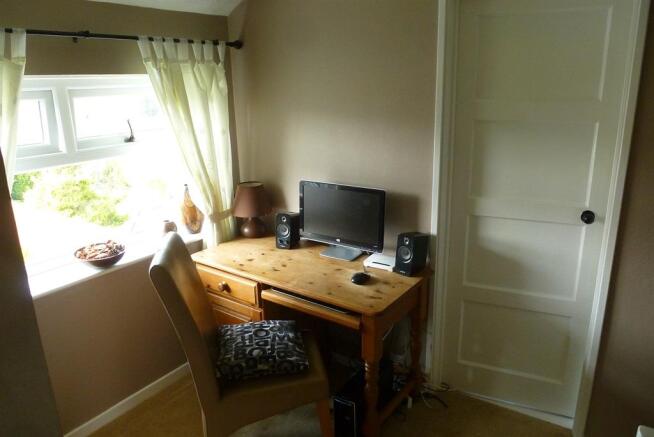 Photo 8