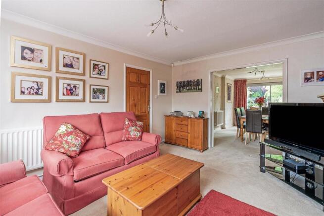 87 Dene Court Road-8_lo.jpg