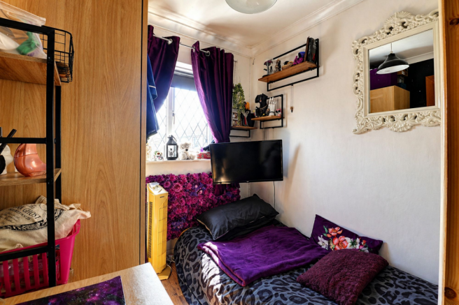 3 bed Semi-Detached for sale Image 10
