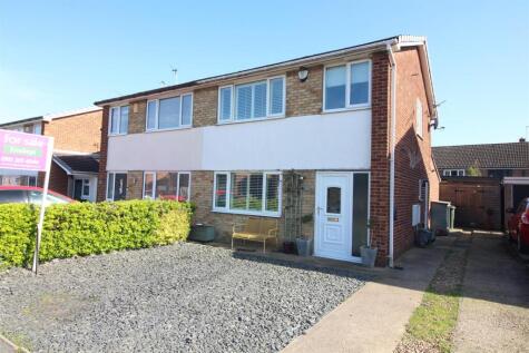 Queens Drive, Carlton, Wakefield