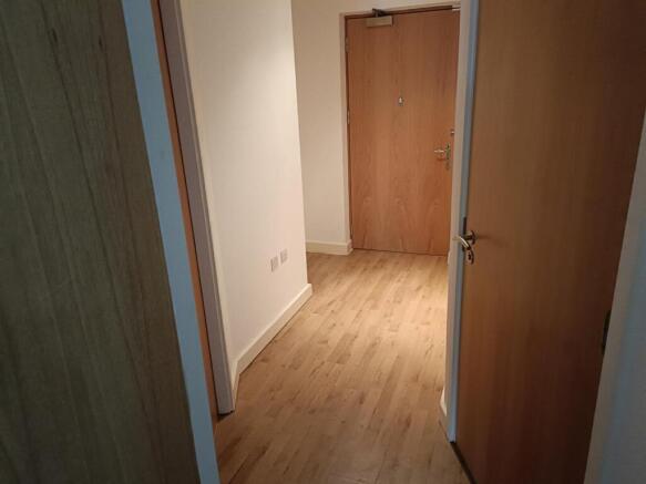 1 bed Flat to rent Image 12