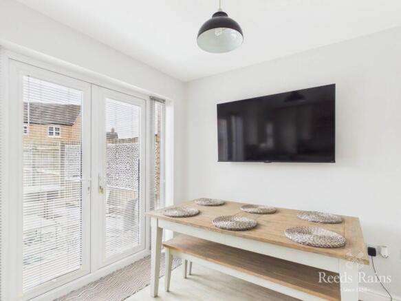 3 bed Semi-Detached for sale Image 7