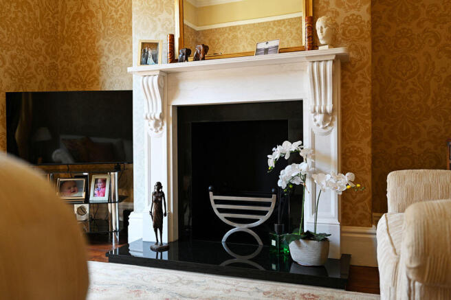 3 bed Terraced for sale Image 7