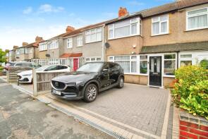 31, Faircross Avenue, Romford RM5 3SX