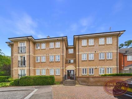 St Crispin Drive, St. Crispin's, NN5 4BL