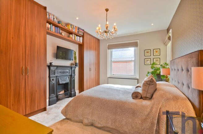 Bedroom 2.JPG