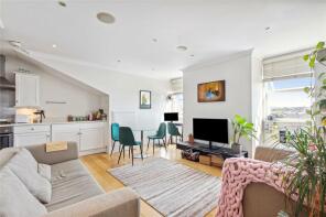 Flat 27, 205, Balham High Road, London SW17 7AD
