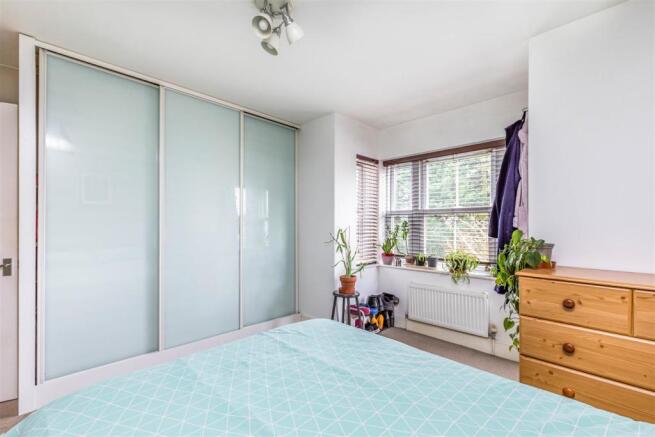 3 Elm Trees, Ashling Gardens, Denmead, PO7 6PR -Sm