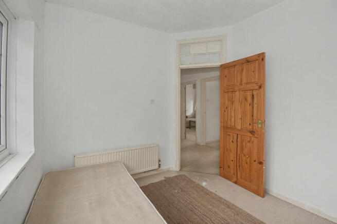 Flat 23 Gainsborough Court, Nether Street, London N12 8AE