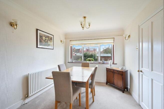 Brocks Drive, Cheam, SM3 photo 3