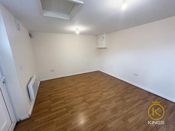 125 EASTNEY STUDI...