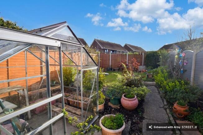 3 bed Terraced for sale Image 11