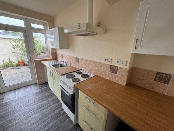 Cumberland Avenue, Thornton-cleveleys photo 4
