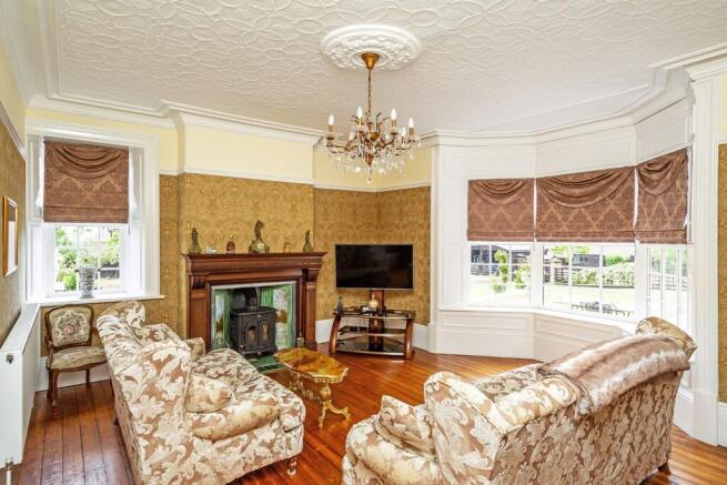 5 bed Character Property for sale Image 6