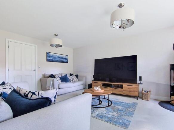 4 bed Detached for sale Image 8