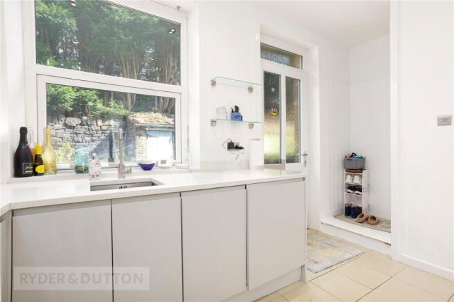 3 bed End of Terrace for sale Image 9